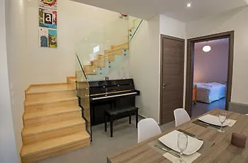 Casa Elegante Vila *